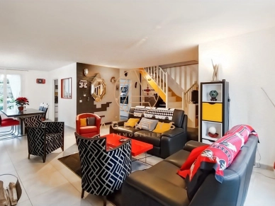 Maison à vendre 8 pièces de 175 m² à Le Plessis-Trévise