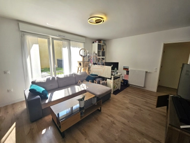 Appartement à vendre 3 pièces de 57,18 m² à Noisy-le-Grand