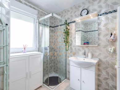Appartement à vendre 3 pièces de 50 m² à Le Plessis-Trévise