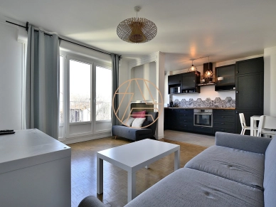 Appartement à vendre 2 pièces de 43,31 m² à Saint-Maur-des-Fossés