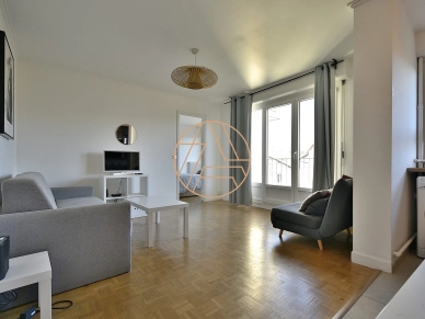 Appartement à vendre 2 pièces de 43,31 m² à Saint-Maur-des-Fossés