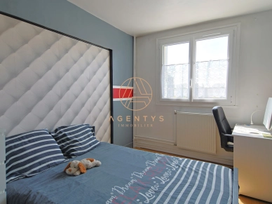Appartement à vendre 3 pièces de 63,74 m² à Le Plessis-Trévise