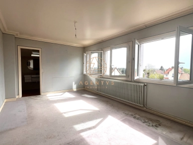 Maison à vendre 6 pièces de 160 m² à Mandres-les-Roses