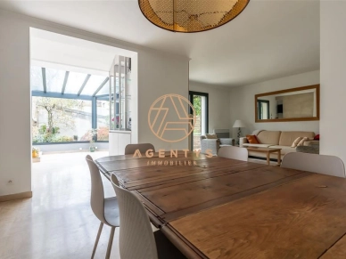 Maison à vendre 7 pièces de 135 m² à Nogent-sur-Marne