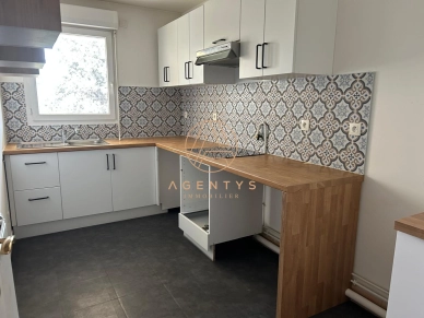 Appartement à louer 3 pièces de 64 m²