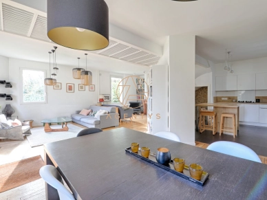 Maison à vendre 7 pièces de 181,14 m² à Saint-Maur-des-Fossés