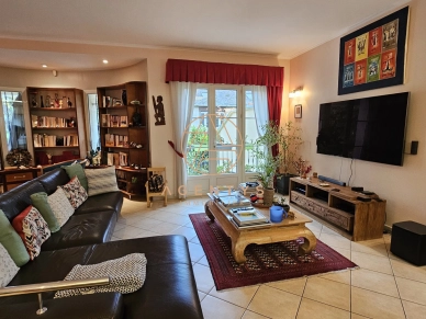 Maison à vendre 7 pièces de 186 m² à Créteil