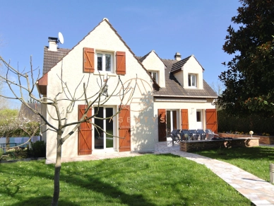 Maison à vendre 8 pièces de 145 m² à Montry
