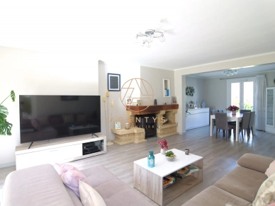 Maison à vendre 8 pièces de 145 m² à Montry