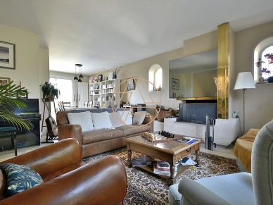 Maison à vendre 7 pièces de 197 m² à Sucy-en-Brie
