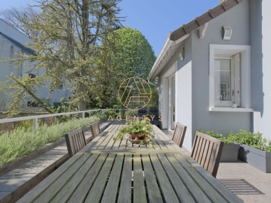 Maison à vendre 7 pièces de 219 m²