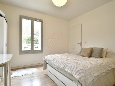 Appartement à vendre 2 pièces de 46 m² à Saint-Maur-des-Fossés