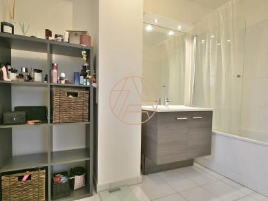 Appartement à vendre 2 pièces de 46 m² à Saint-Maur-des-Fossés