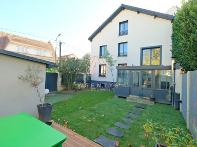 Maison à vendre 6 pièces de 102,85 m²