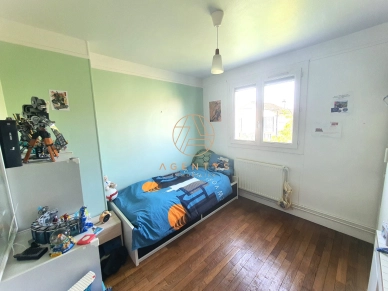 Maison à vendre 8 pièces de 178 m² à Champigny-sur-Marne