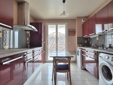 Appartement à vendre 3 pièces de 80 m² à Saint-Maur-des-Fossés
