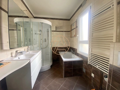 Appartement à vendre 3 pièces de 61,73 m² à Saint-Maurice