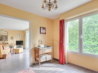 Appartement à vendre 5 pièces de 122 m² à Vincennes