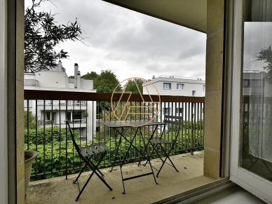 Appartement à vendre 6 pièces de 125 m² à Saint-Maur-des-Fossés