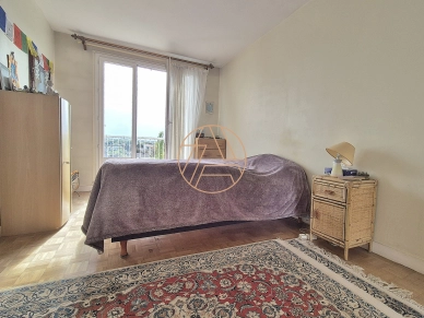 Appartement à vendre 3 pièces de 71 m² à Saint-Maur-des-Fossés