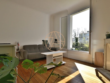 Appartement à vendre 3 pièces de 51 m² à Saint-Maur-des-Fossés
