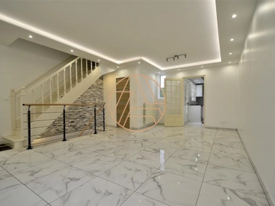 Maison à vendre 4 pièces de 72 m² à Saint-Maur-des-Fossés