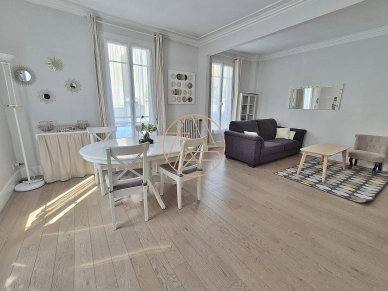 Maison à vendre 5 pièces de 110 m² à Saint-Maur-des-Fossés