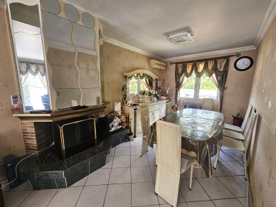 Maison à vendre 7 pièces de 208 m² à Pontault-Combault