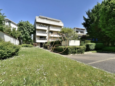 Appartement à vendre 2 pièces de 57 m² à Vincennes