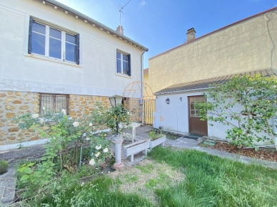 Maison à vendre 4 pièces de 100 m² à Chennevières-sur-Marne