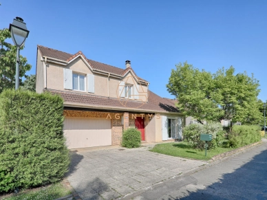 Maison à vendre 7 pièces de 140 m² à Le Plessis-Trévise