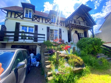 Maison à vendre 7 pièces de 160 m² à Villiers-sur-Marne