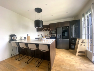Maison à vendre 7 pièces de 160 m² à Villiers-sur-Marne