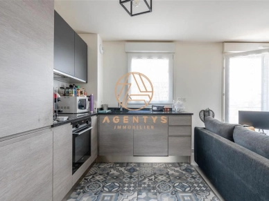 Appartement à vendre 3 pièces de 65 m² à Joinville-le-Pont