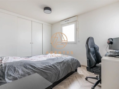 Appartement à vendre 3 pièces de 65 m² à Joinville-le-Pont