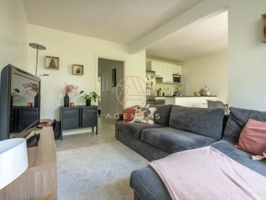 Appartement à vendre 3 pièces de 52 m² à Nogent-sur-Marne