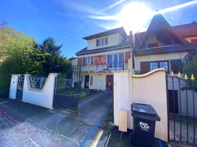 Maison à vendre 5 pièces de 170 m² à Champigny-sur-Marne
