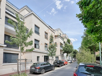 Appartement à vendre 3 pièces de 64,62 m² à Saint-Maur-des-Fossés