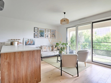 Appartement à vendre 3 pièces de 64,62 m² à Saint-Maur-des-Fossés