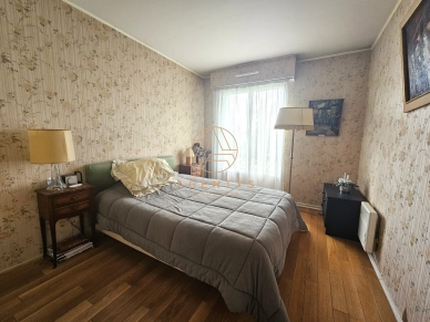Appartement à vendre 4 pièces de 78,67 m² à Le Plessis-Trévise