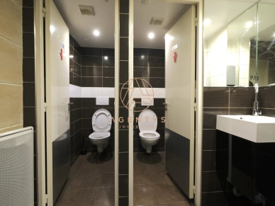 Local commercial à vendre de 55 m² à Paris