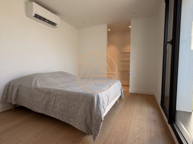 Maison à vendre 6 pièces de 127 m² à Saint-Maur-des-Fossés