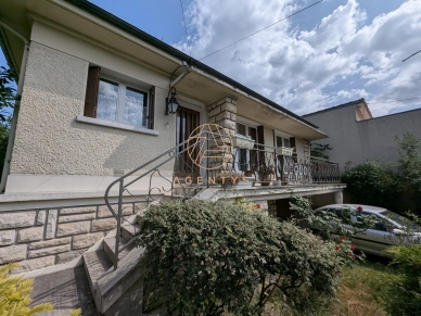 Maison à vendre 6 pièces de 93 m² à Saint-Maur-des-Fossés