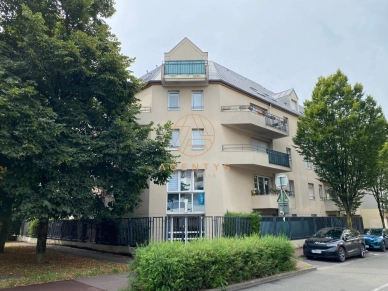 Appartement à vendre 2 pièces de 42,35 m² à Noisy-le-Grand