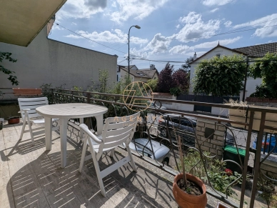 Maison à vendre 6 pièces de 93 m² à Saint-Maur-des-Fossés