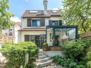 Maison à vendre 7 pièces de 135 m² à Nogent-sur-Marne