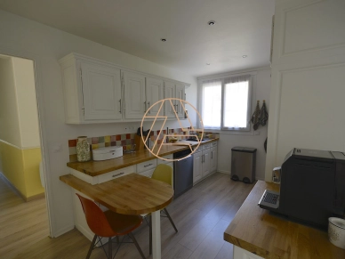 Maison à vendre 5 pièces de 99 m² à Saint-Maur-des-Fossés