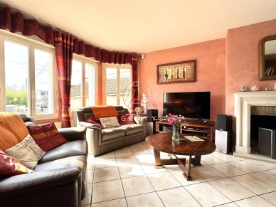 Maison à vendre 8 pièces de 160 m² à Villiers-sur-Marne