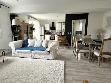 Appartement à vendre 4 pièces de 117 m² à Le Plessis-Trévise