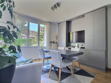 Appartement à vendre 2 pièces de 43 m² à Saint-Maur-des-Fossés